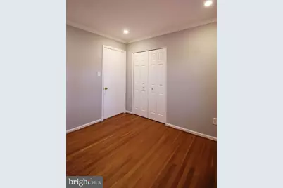 102 Yeonas Drive SE, Vienna, VA 22180 - Photo 12