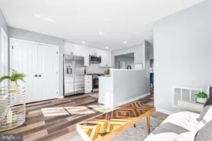 6208 Les Dorson Ln, Alexandria, VA 22315 - Photo 16