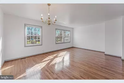 14811 Palmerston Square, Centreville, VA 20120 - Photo 10