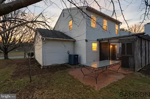 13505 Coates Ln, Herndon, VA 20171 - Photo 4