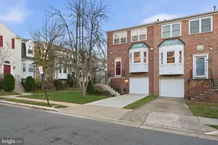 12325 Field Lark Ct, Fairfax, VA 22033 - Photo 10