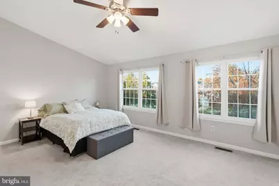 12325 Field Lark Court, Fairfax, VA 22033 - Photo 30