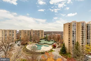 5901 Mt Eagle Dr, Alexandria, VA 22303 - Photo 8