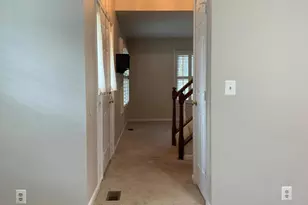 5606 Light Infantry Dr, Burke, VA 22015 - Photo 6