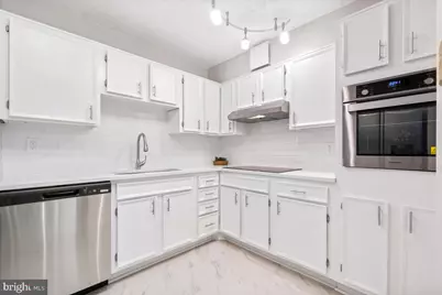 5902 Mount Eagle Drive #303, Alexandria, VA 22303 - Photo 12