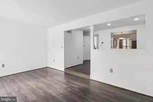 8703 Village Green Ct, Alexandria, VA 22309 - Photo 16