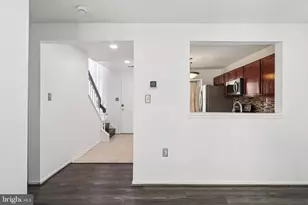 8703 Village Green Ct, Alexandria, VA 22309 - Photo 10