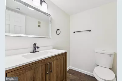 2015 Wethersfield Court, Reston, VA 20191 - Photo 12