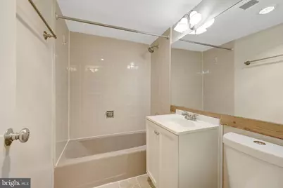 11400 Washington Plaza W #103, Reston, VA 20190 - Photo 44