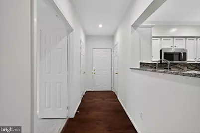 12016 Taliesin Place #26, Reston, VA 20190 - Photo 4
