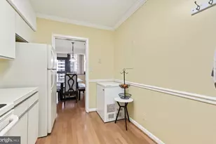 5501 Seminary Rd, Falls Church, VA 22041 - Photo 20