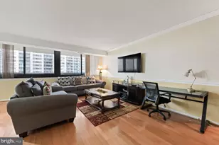 5501 Seminary Rd, Falls Church, VA 22041 - Photo 6