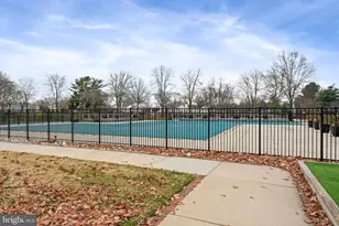 6169 Windham Hill Run, Alexandria, VA 22315 - Photo 42