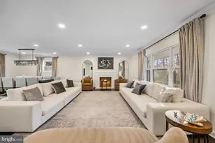 3017 Leefield Dr, Herndon, VA 20171 - Photo 6