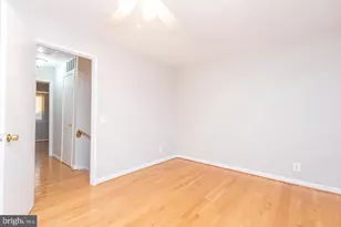 2618 Glengyle Dr, Vienna, VA 22181 - Photo 18