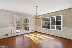 7616 Burford Dr, McLean, VA 22102 - Photo 8