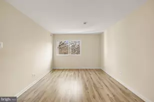 2911 Charing Cross Rd, Falls Church, VA 22042 - Photo 26