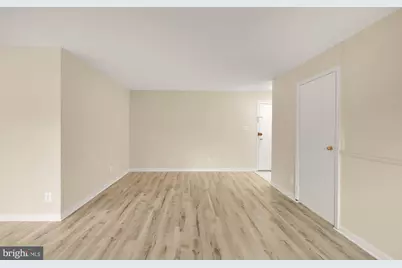 2911 Charing Cross Road #16, Falls Church, VA 22042 - Photo 8