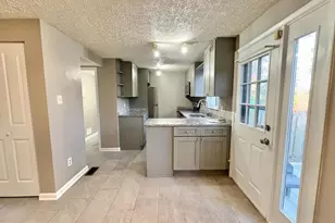 8263 Burning Forest Ct, Springfield, VA 22153 - Photo 12