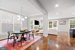 9091 Bear Branch Pl, Fairfax, VA 22031 - Photo 8