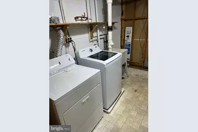 401 Moorefield Road SW, Vienna, VA 22180 - Photo 26