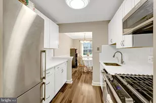 1931 Wilson Ln, McLean, VA 22102 - Photo 2
