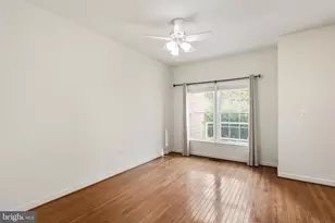 4284 Park Green, Fairfax, VA 22030 - Photo 16