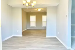 1306 Mistyvale St, Herndon, VA 20170 - Photo 6