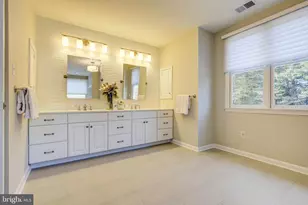 710 Parrish Farm Ln, Great Falls, VA 22066 - Photo 26