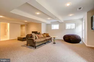 710 Parrish Farm Ln, Great Falls, VA 22066 - Photo 38