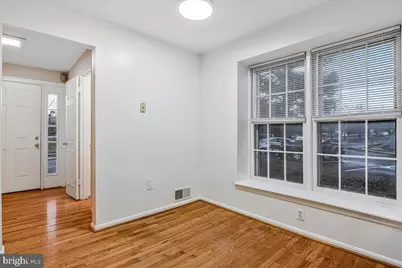 7865 Parthian Court, Springfield, VA 22153 - Photo 10