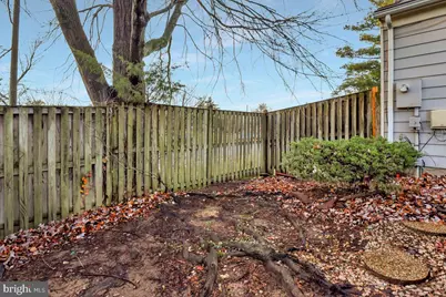 7865 Parthian Court, Springfield, VA 22153 - Photo 34