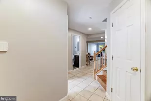 2520 Banshire Dr, Herndon, VA 20171 - Photo 4