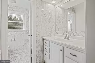 355 Springvale Rd, Great Falls, VA 22066 - Photo 26