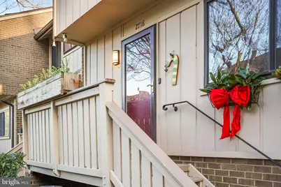 2716 Glengyle Drive, Vienna, VA 22181 - Photo 4