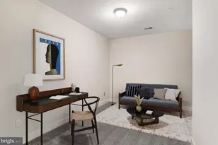 9523 Bastille St, Fairfax, VA 22031 - Photo 14
