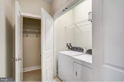 9523 Bastille Street #207, Fairfax, VA 22031 - Photo 8