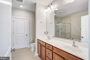 9523 Bastille St, Fairfax, VA 22031 - Photo 34