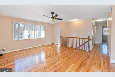 7852 Oreana Drive, Annandale, VA 22003 - Photo 10