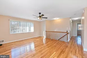 7852 Oreana Dr, Annandale, VA 22003 - Photo 10