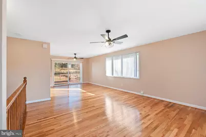 7852 Oreana Drive, Annandale, VA 22003 - Photo 4