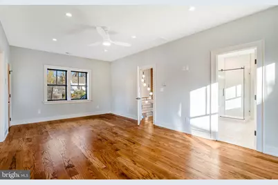 5921 Chesterbrook Road, McLean, VA 22101 - Photo 30