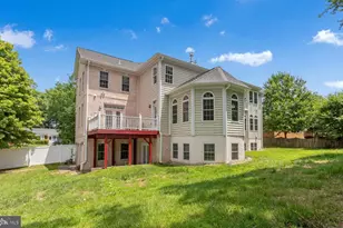 6529 Fairlawn Dr, McLean, VA 22101 - Photo 22
