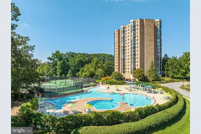 5903 Mount Eagle Drive #917, Alexandria, VA 22303 - Photo 4