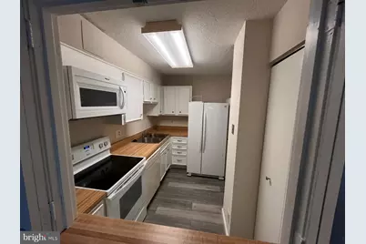 5903 Mount Eagle Drive #917, Alexandria, VA 22303 - Photo 10