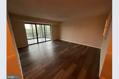 5903 Mount Eagle Drive #917, Alexandria, VA 22303 - Photo 12