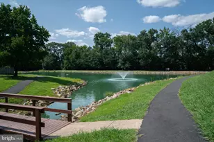 8336 Claremont Woods Dr, Alexandria, VA 22309 - Photo 22