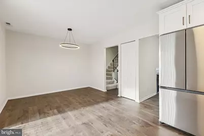 13723 Autumn Vale Court, Chantilly, VA 20151 - Photo 6