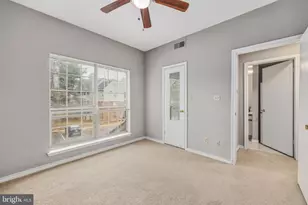 3916 Penderview Dr, Fairfax, VA 22033 - Photo 10