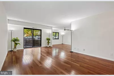 5904 Mount Eagle Drive #105, Alexandria, VA 22303 - Photo 10